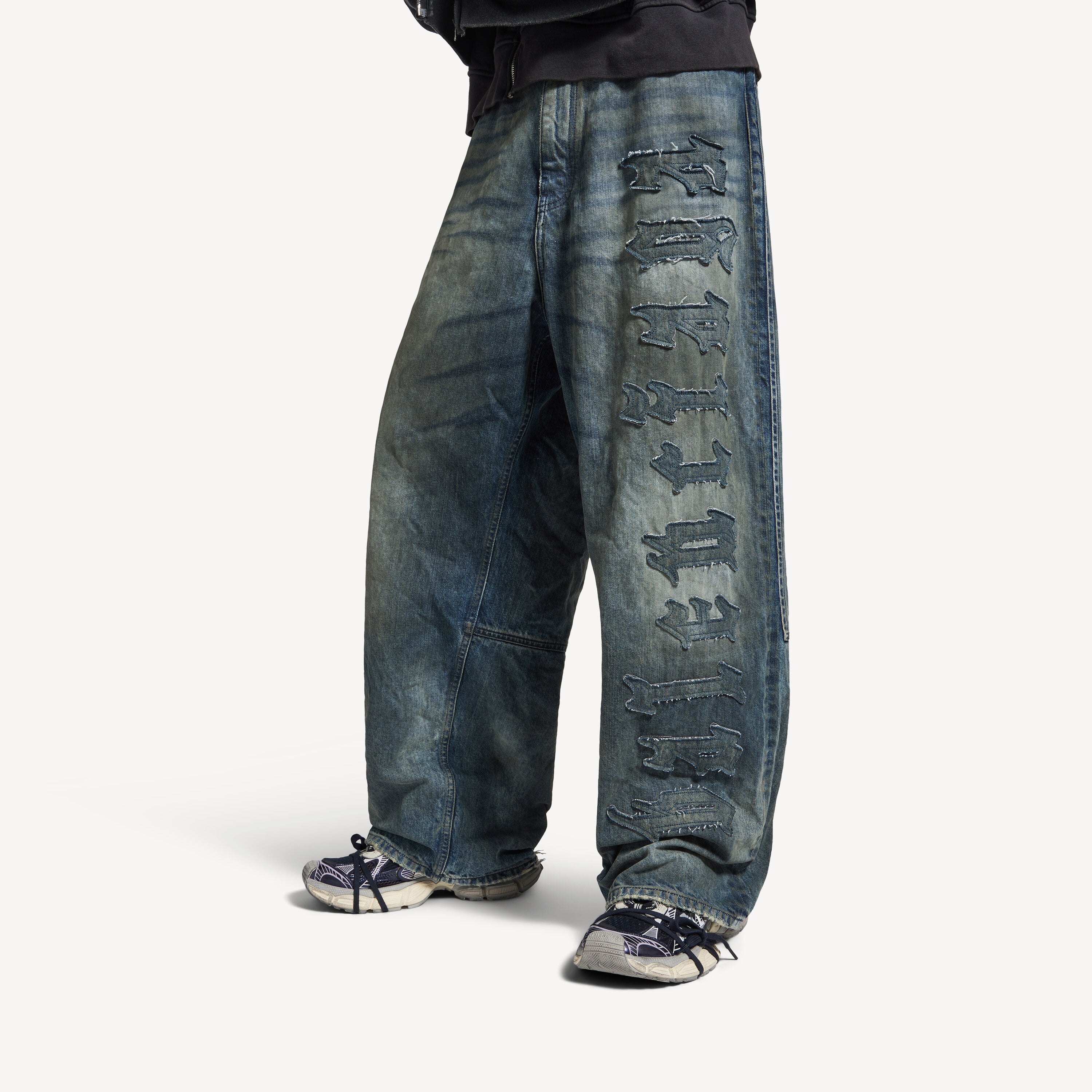 BALENCIAGA MINIMAL BAGGY PANTS IN DIRTY GREY/LIGHT BLUE