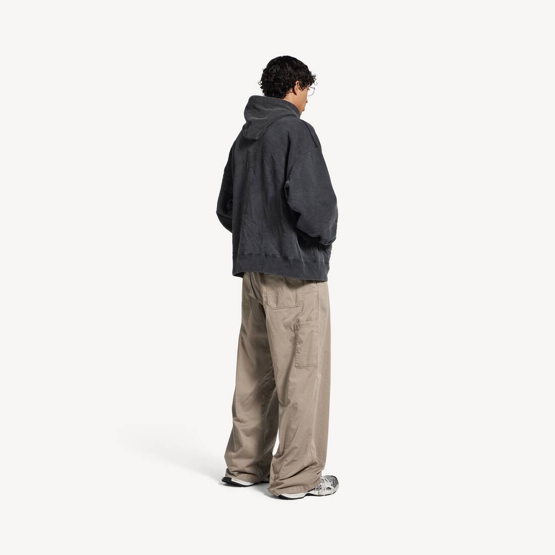 BALENCIAGA WASHED CRAYON LOOP OVERSIZED HOODIE IN WASHED BLACK/WHITE