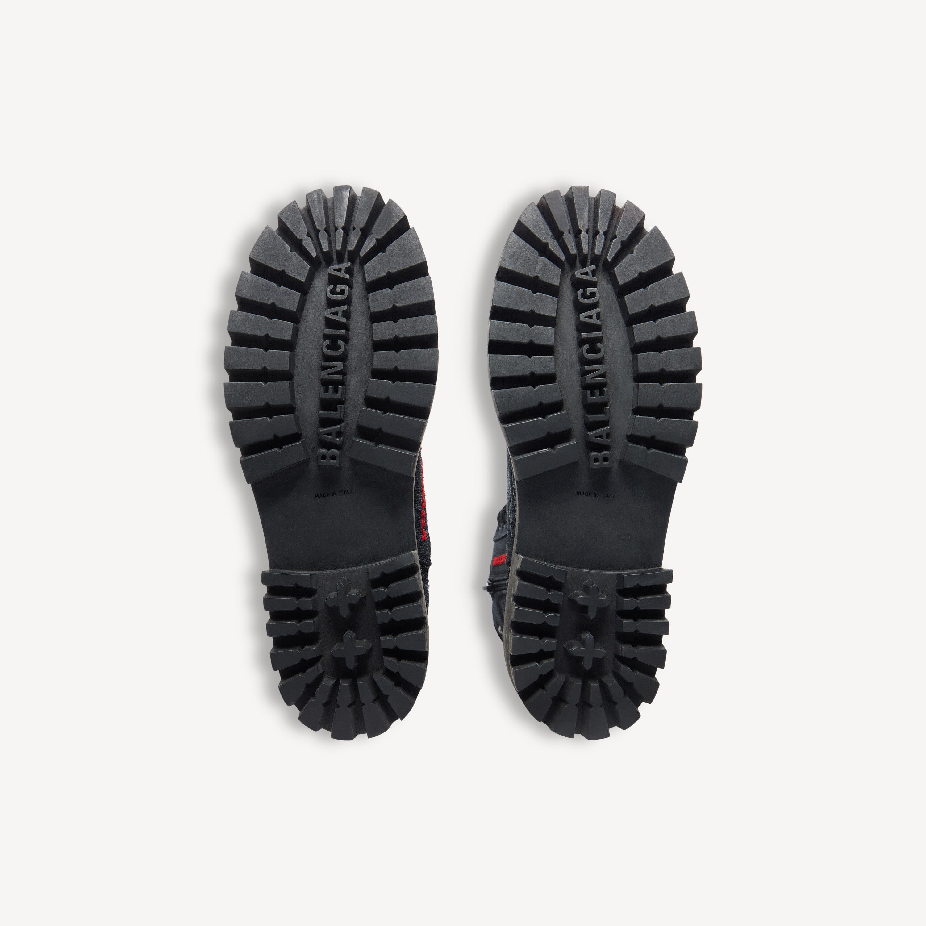 BALENCIAGA COMBAT STRIKE BOOT IN BLACK