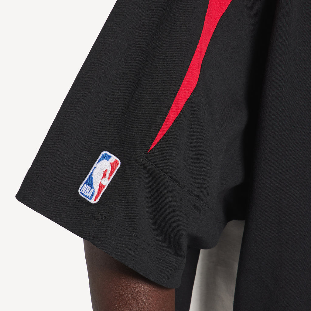 BALENCIAGA NBA COLLABORATION OVERSIZED T-SHIRT “BLACK/MULTICOLOR”