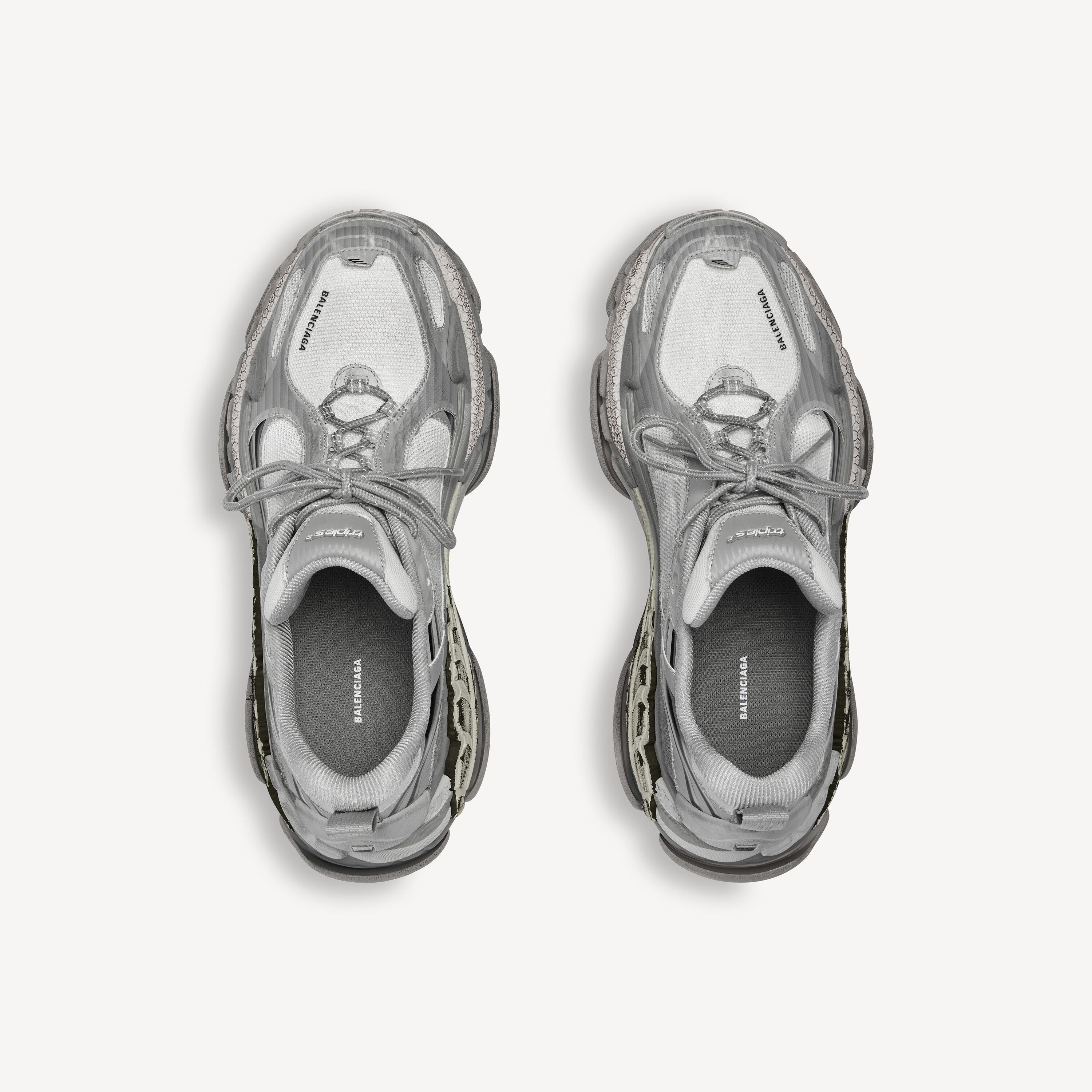 BALENCIAGA TRIPLE S.2 GRADIENT SNEAKER IN GREY