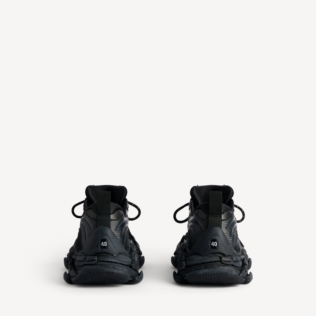 BALENCIAGA TRIPLE S.2 SNEAKER IN BLACK / DARK GREY