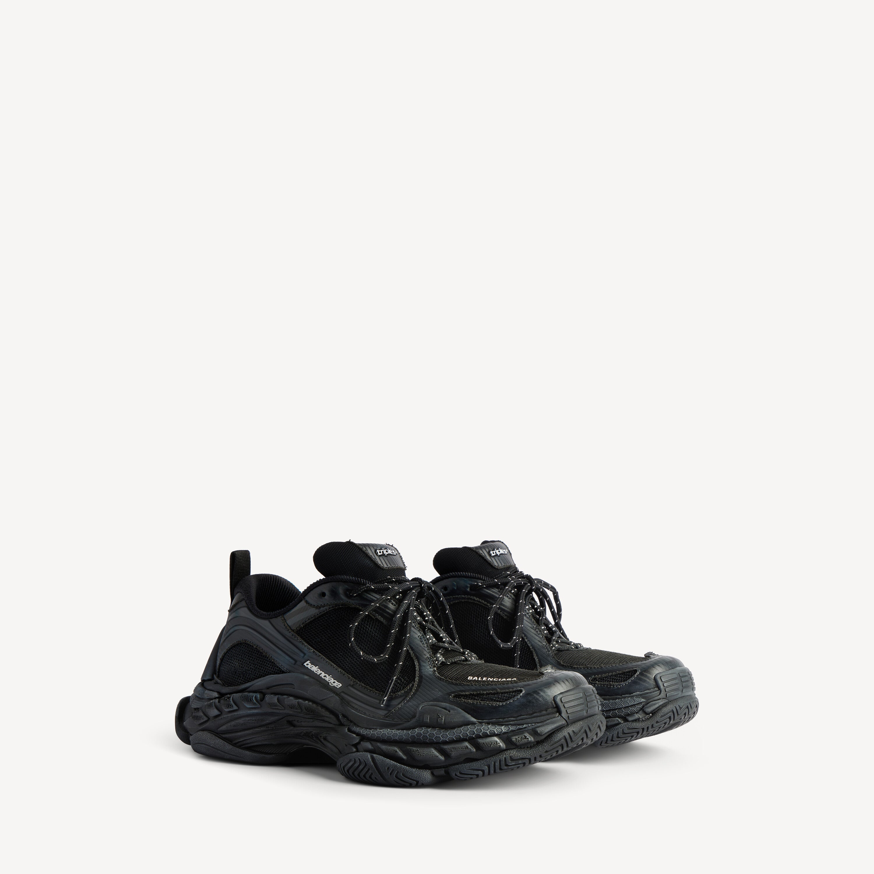 BALENCIAGA TRIPLE S.2 SNEAKER IN BLACK / DARK GREY
