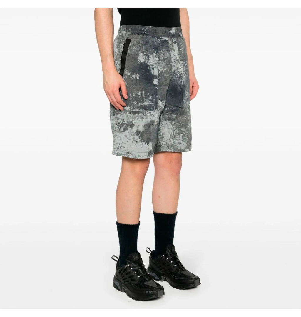 STONE ISLAND D CAMO LOGO-PATCH SHORTS IN GREY