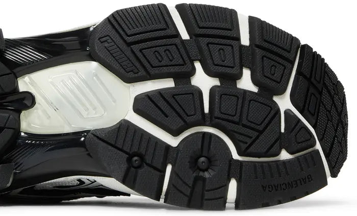 BALENCIAGA RUNNER SNEAKER “BLACK WHITE”