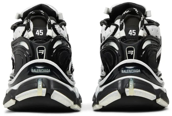 BALENCIAGA RUNNER SNEAKER “BLACK WHITE”
