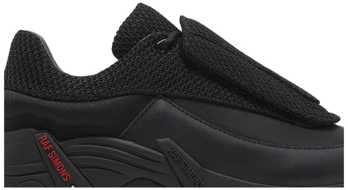 RAF SIMONS ANTEI SNEAKER IN BLACK