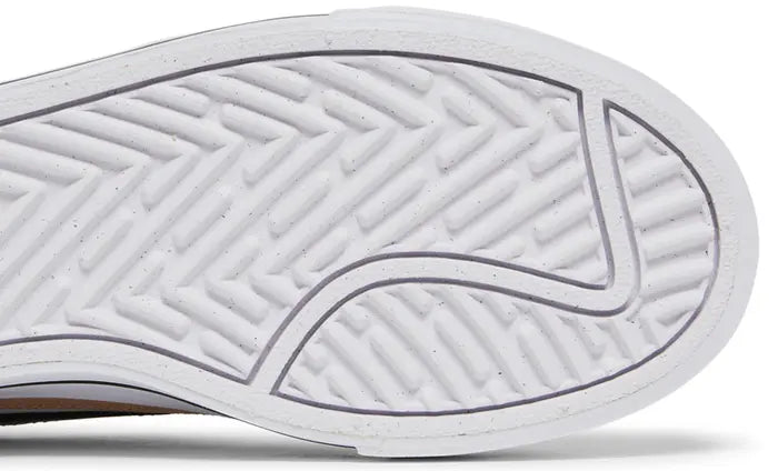 NIKE COURT LEGACY LIFT 'WHITE HEMP'