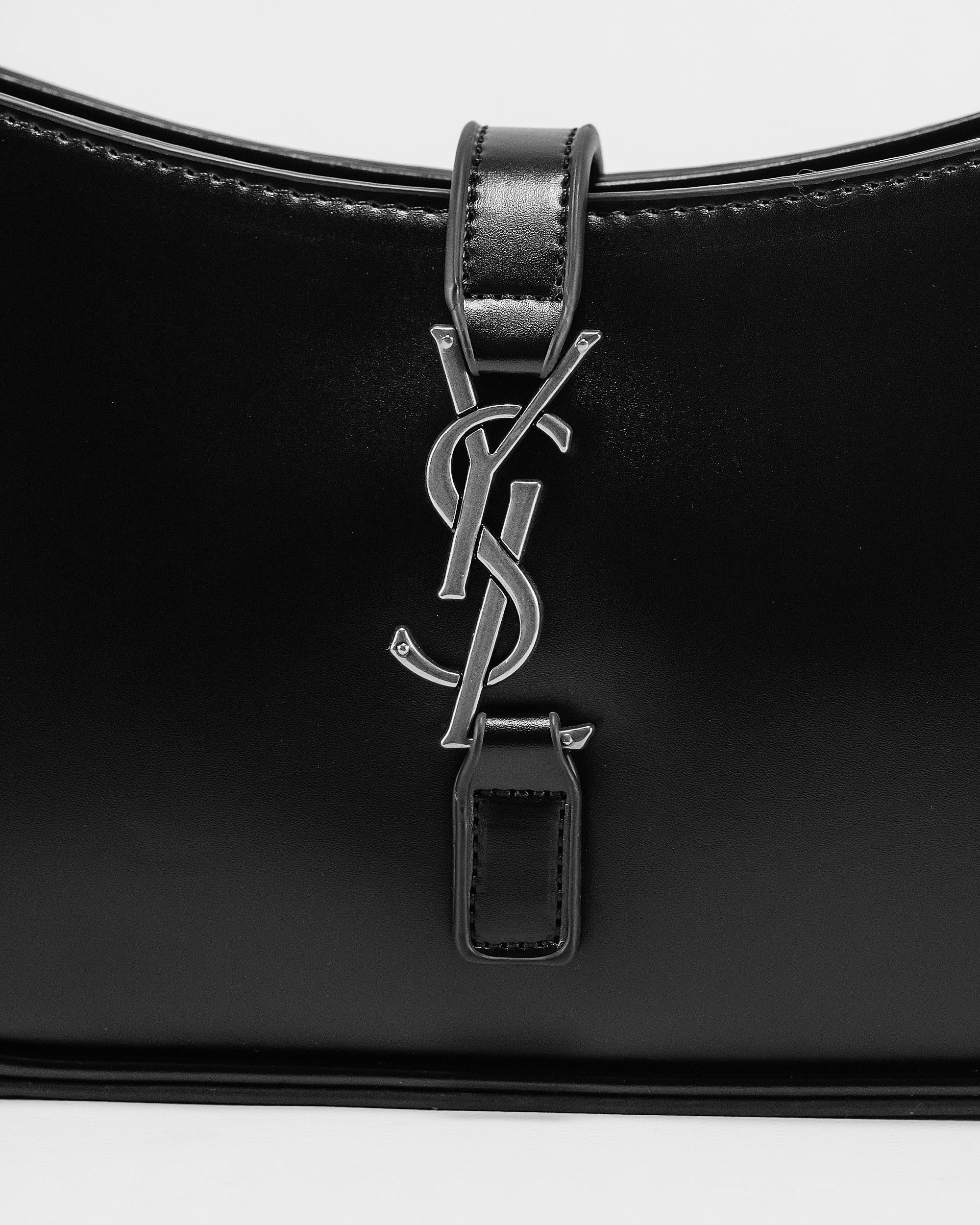 SAINT LAURENT (YSL) LE 5 À 7 HOBO BAG