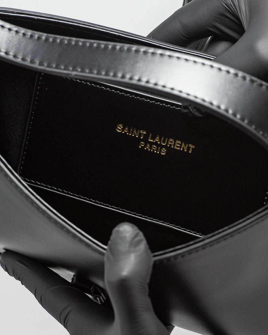 SAINT LAURENT (YSL) LE 5 À 7 HOBO BAG