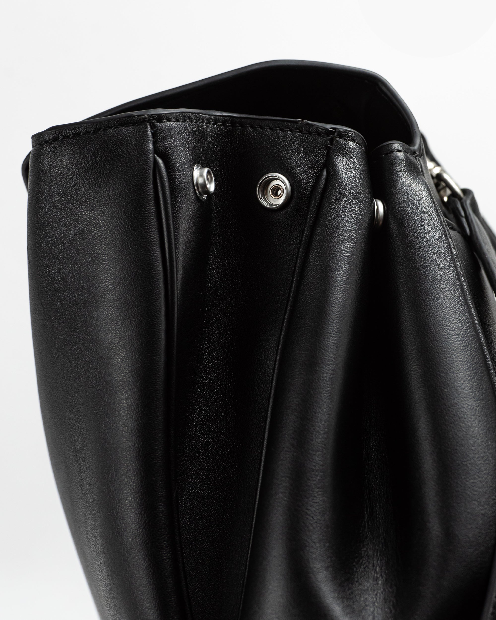 BALENCIAGA EVERYDAY BAG IN BLACK