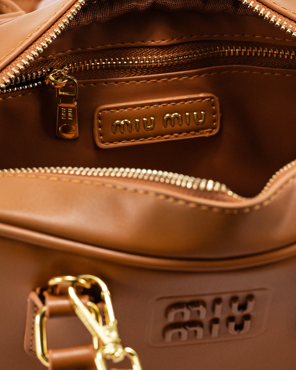 MIU MIU MATELASSÉ SMALL TOTE BAG