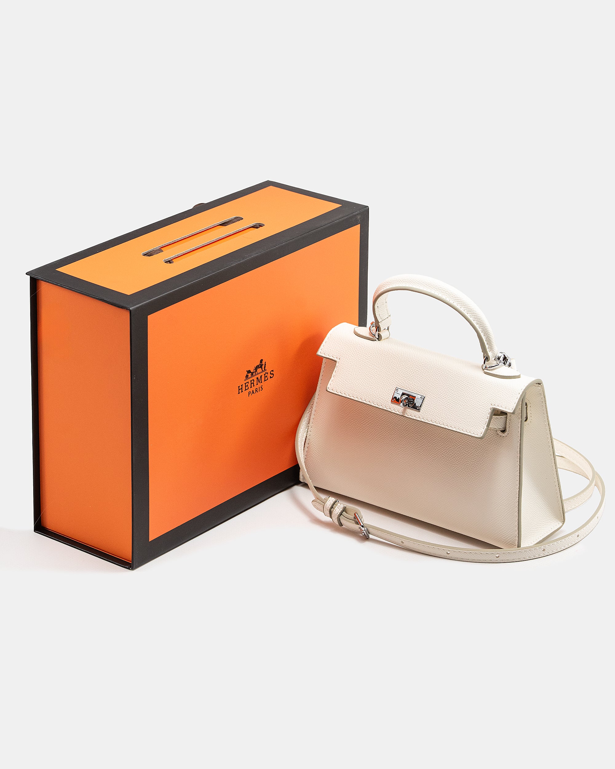 HERMÈS KELLY BAG