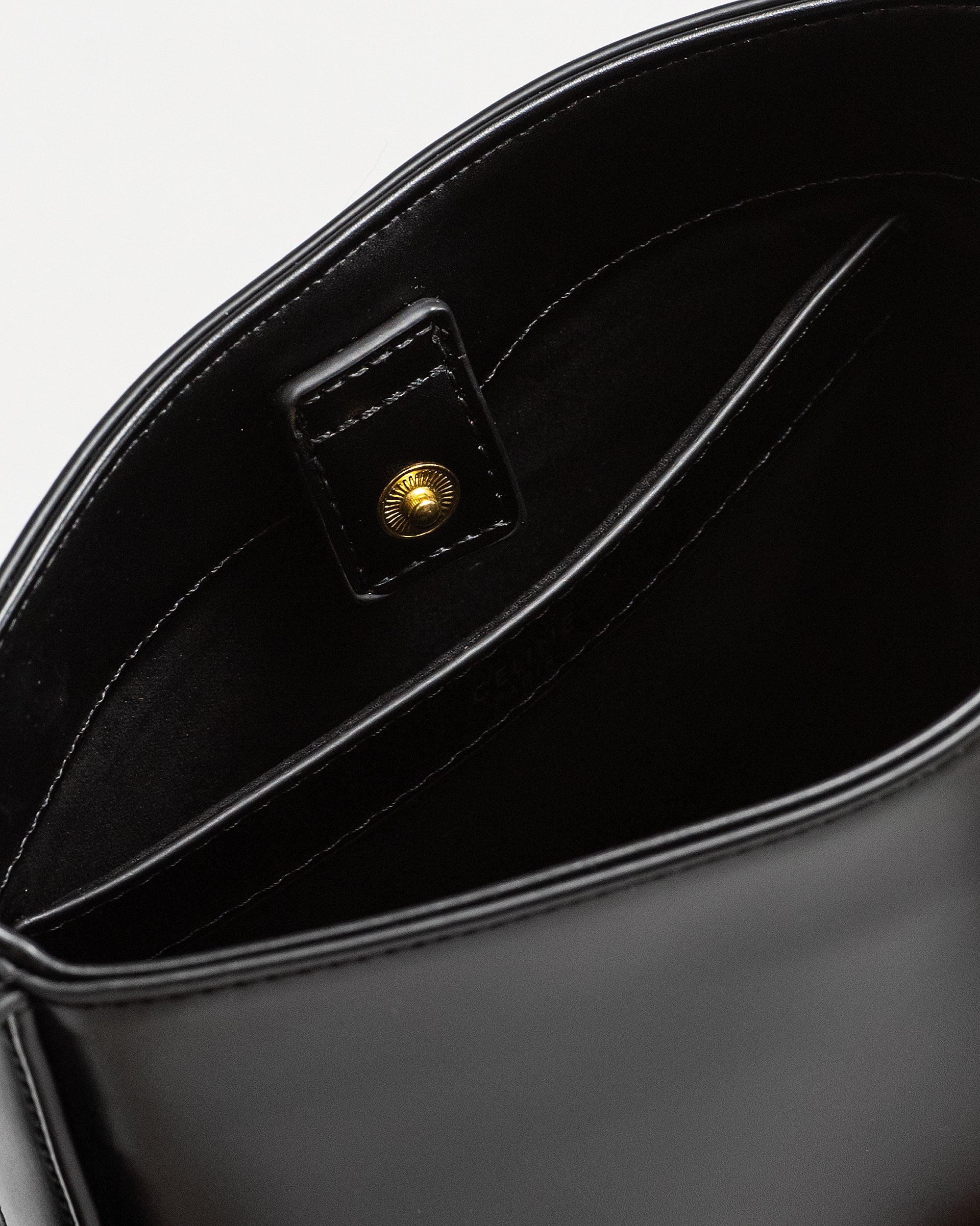 CELINE SMALL BUCKET CUIR TRIOMPHE BAG