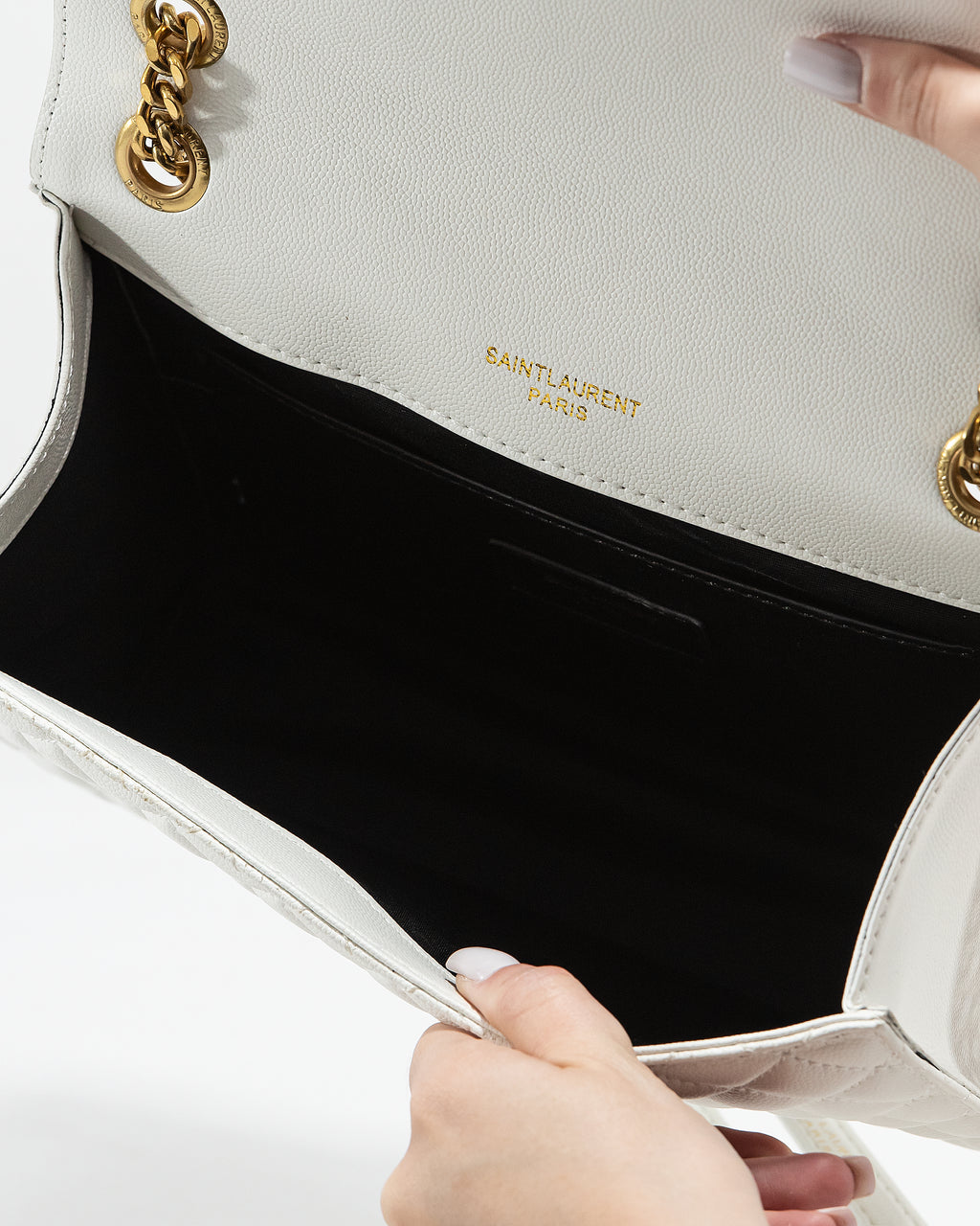 SAINT LAURENT ENVELOPE SHOULDER BAG