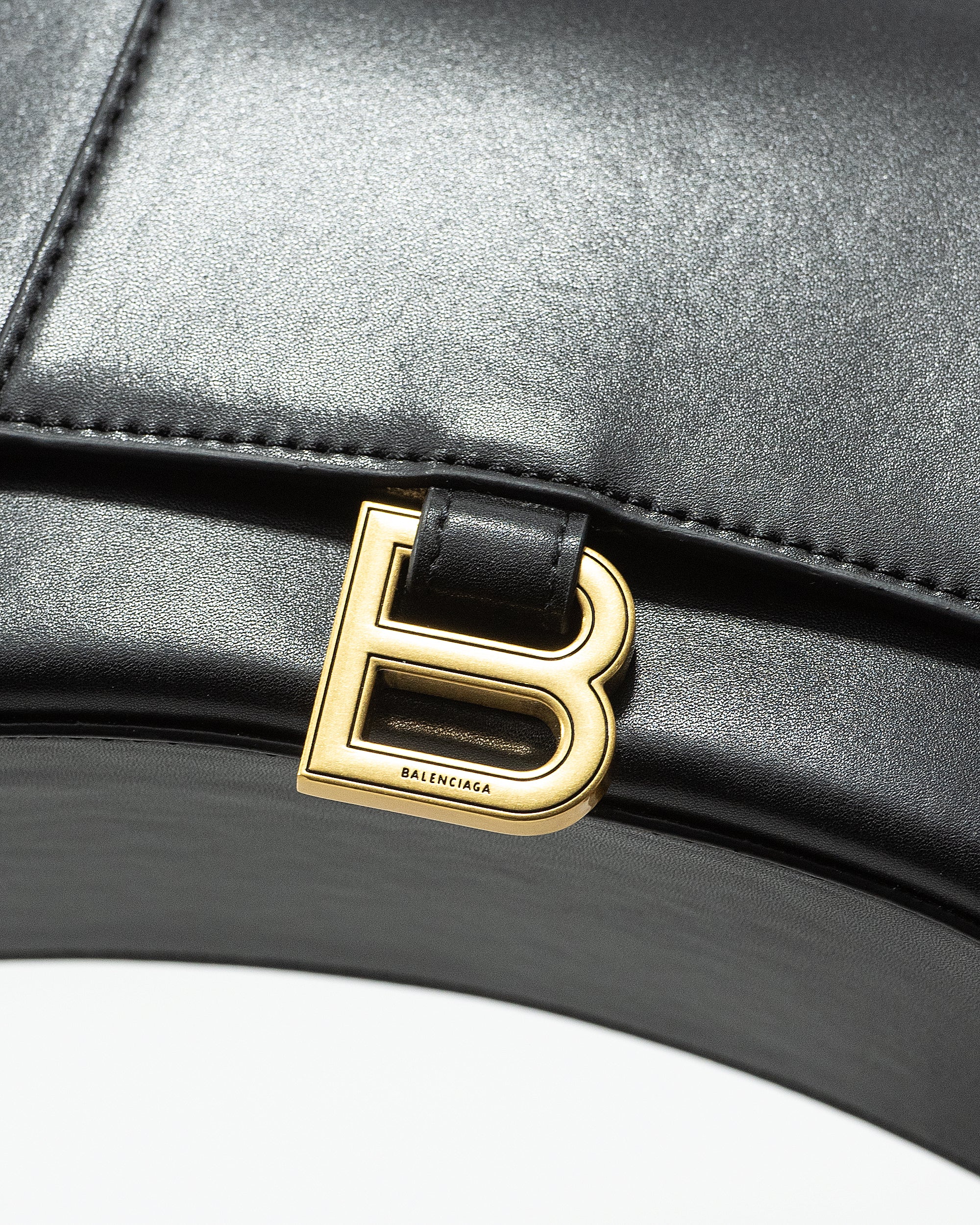 BALENCIAGA HOURGLASS BAG IN BLACK