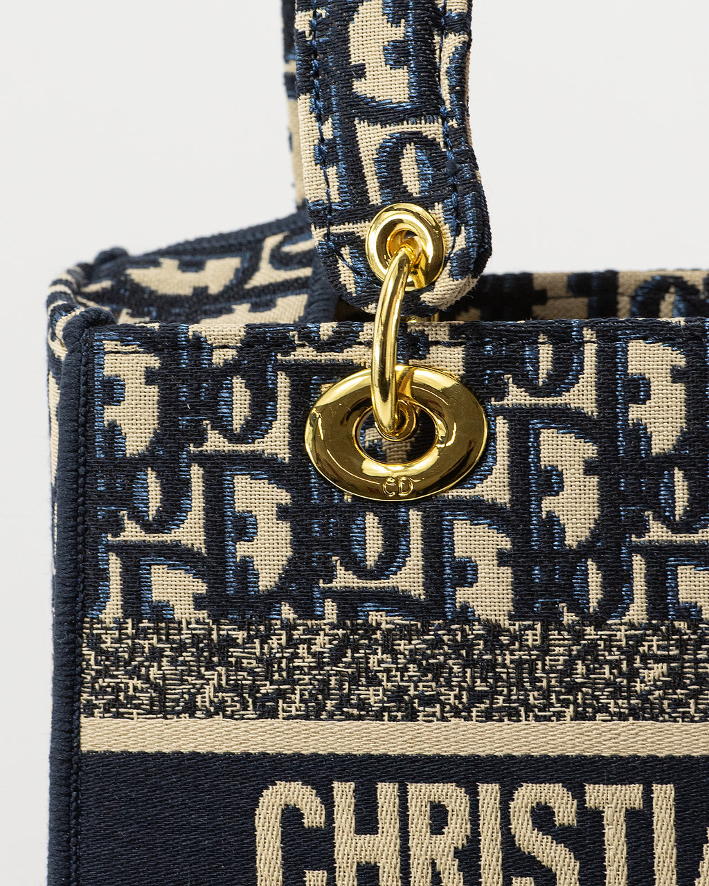 CHRISTIAN DIOR MEDIUM LADY D-LITE BAG