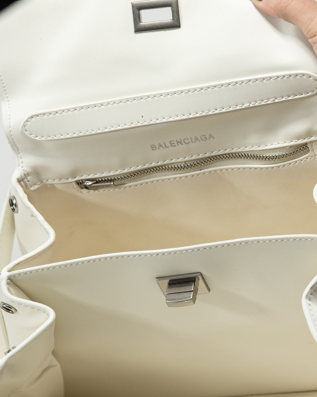 BALENCIAGA HOURGLASS TOP HANDLE BAG IN WHITE