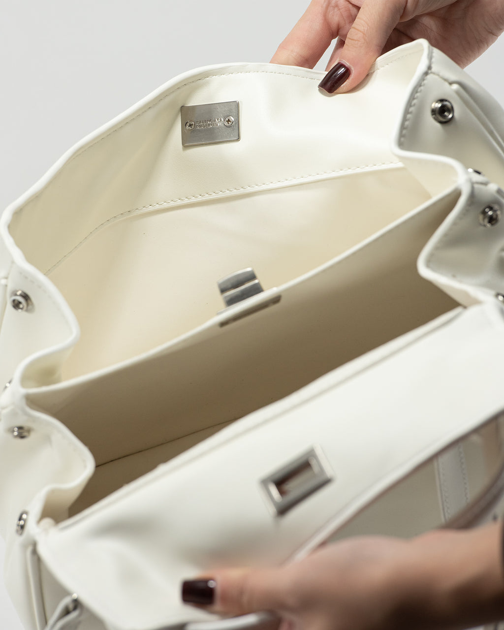 BALENCIAGA HOURGLASS TOP HANDLE BAG IN WHITE
