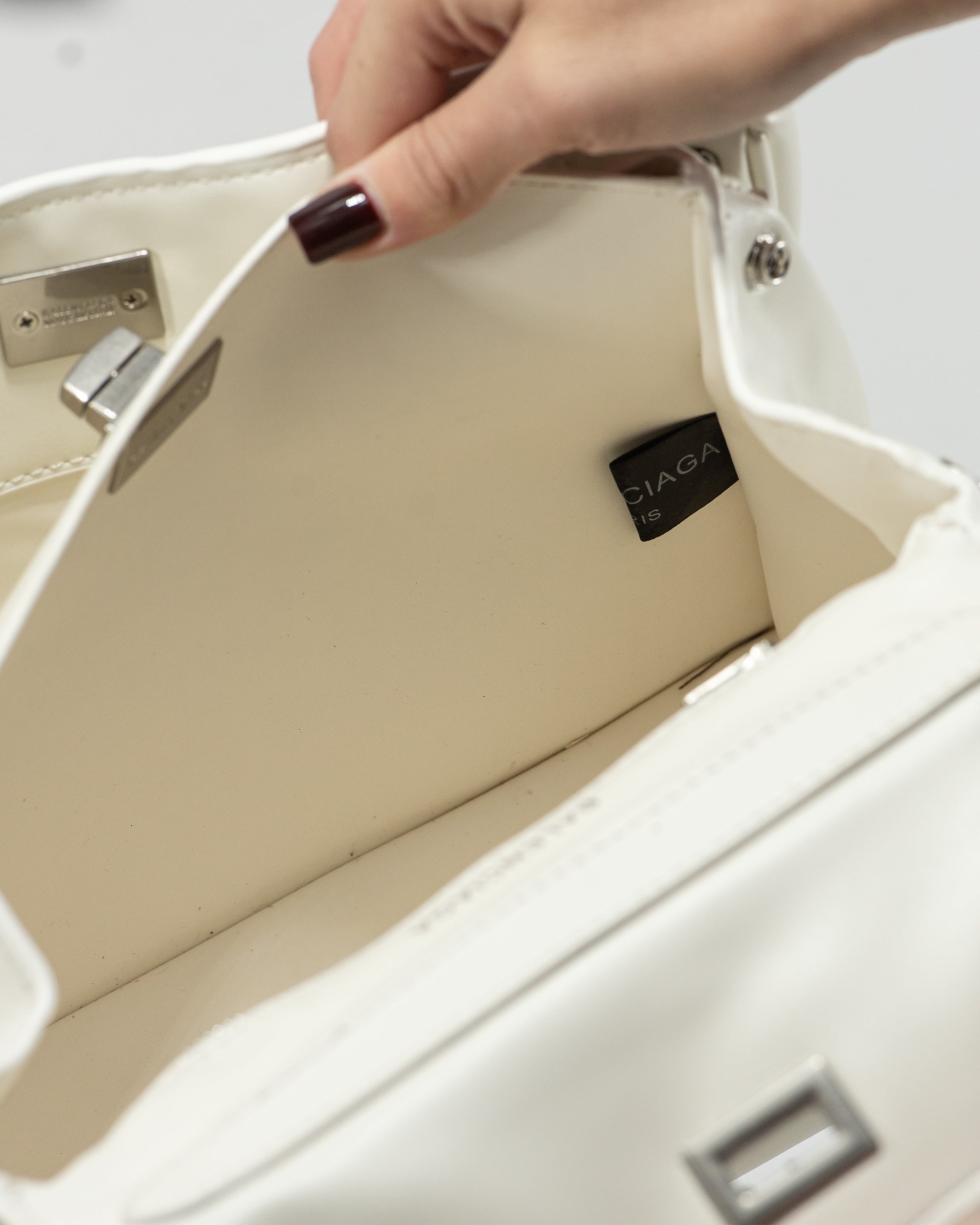 BALENCIAGA HOURGLASS TOP HANDLE BAG IN WHITE