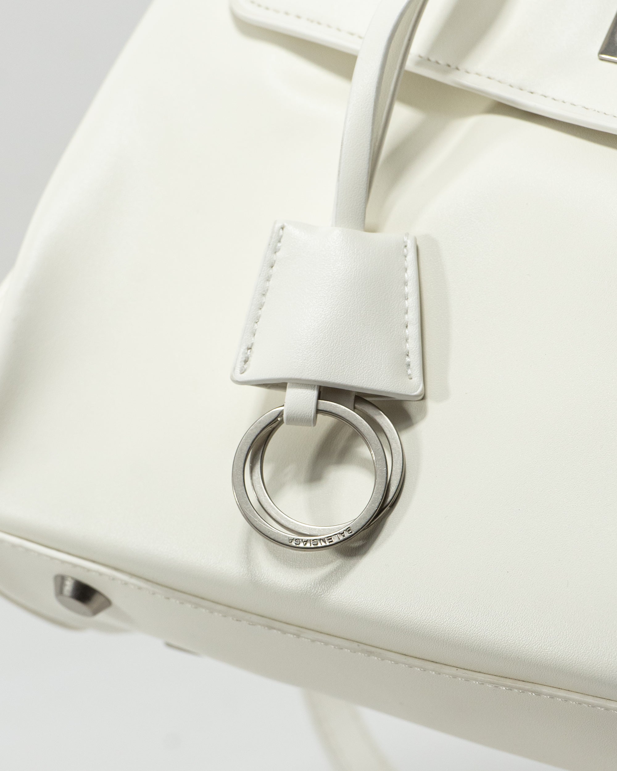 BALENCIAGA HOURGLASS TOP HANDLE BAG IN WHITE