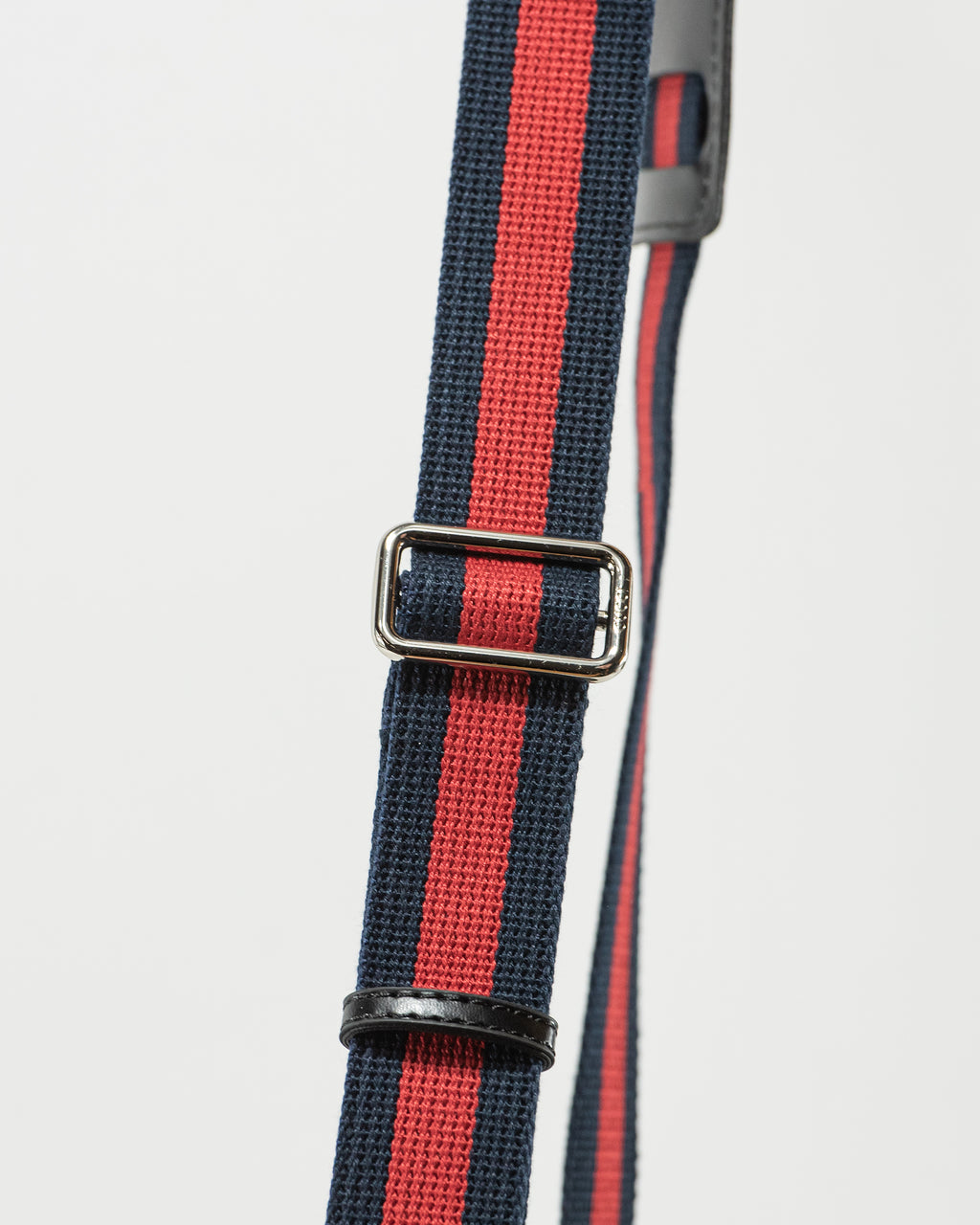 GUCCI SUPREME TIGER MESSENGER BAG