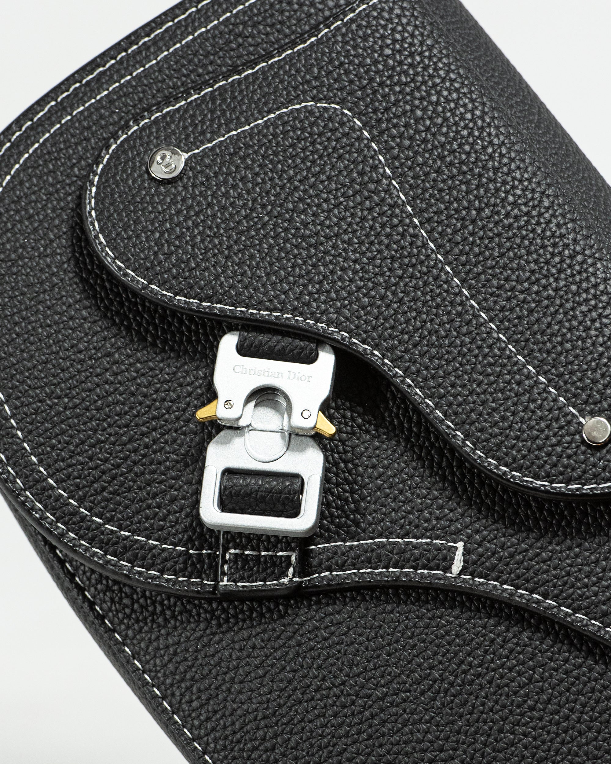 DIOR SADDLE MESSENGER BAG IN BLACK