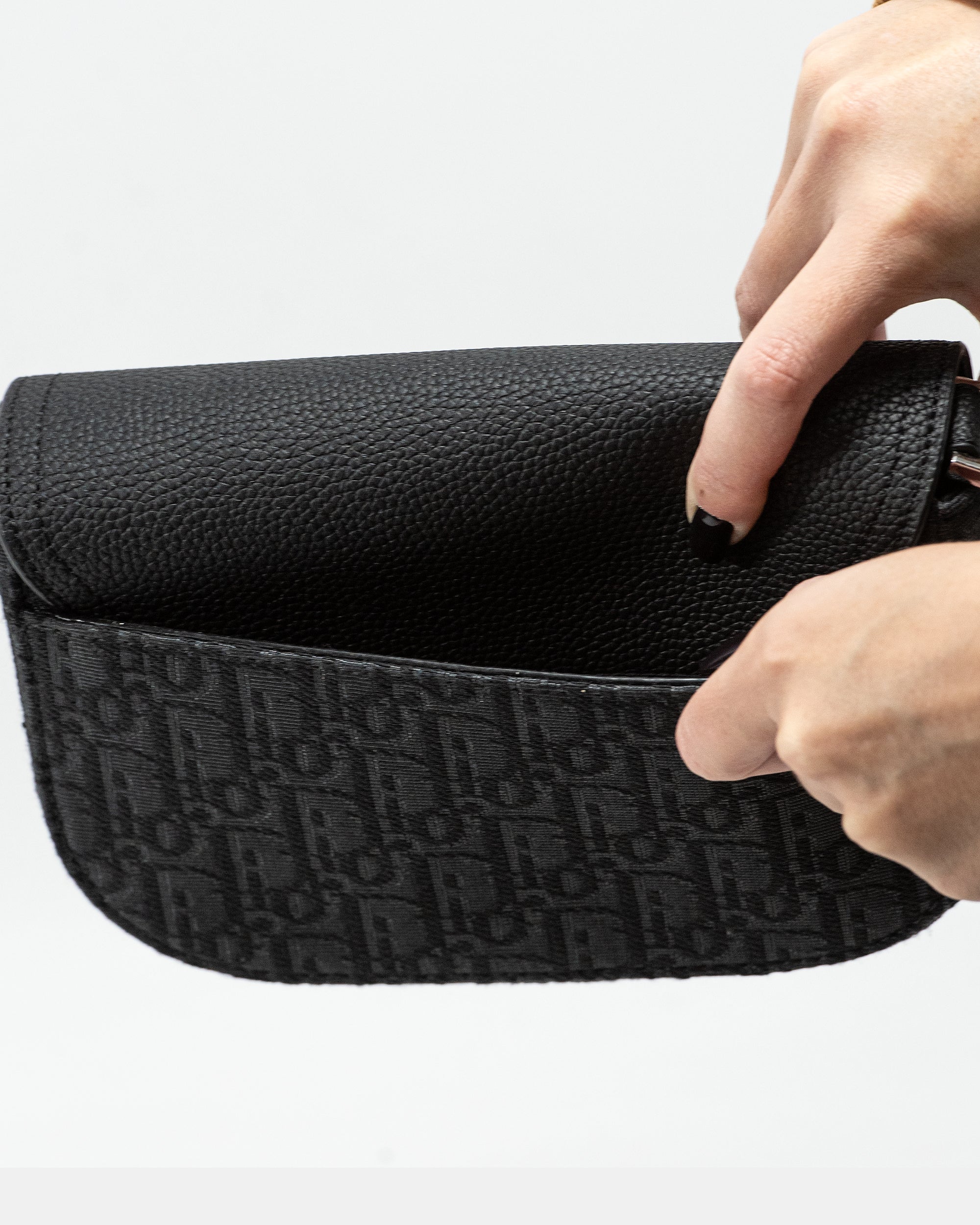 DIOR MINI SADDLE MESSENGER BAG WITH FLAP