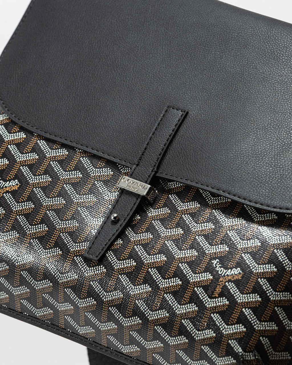 GOYARD COURSIER MESSENGER BAG
