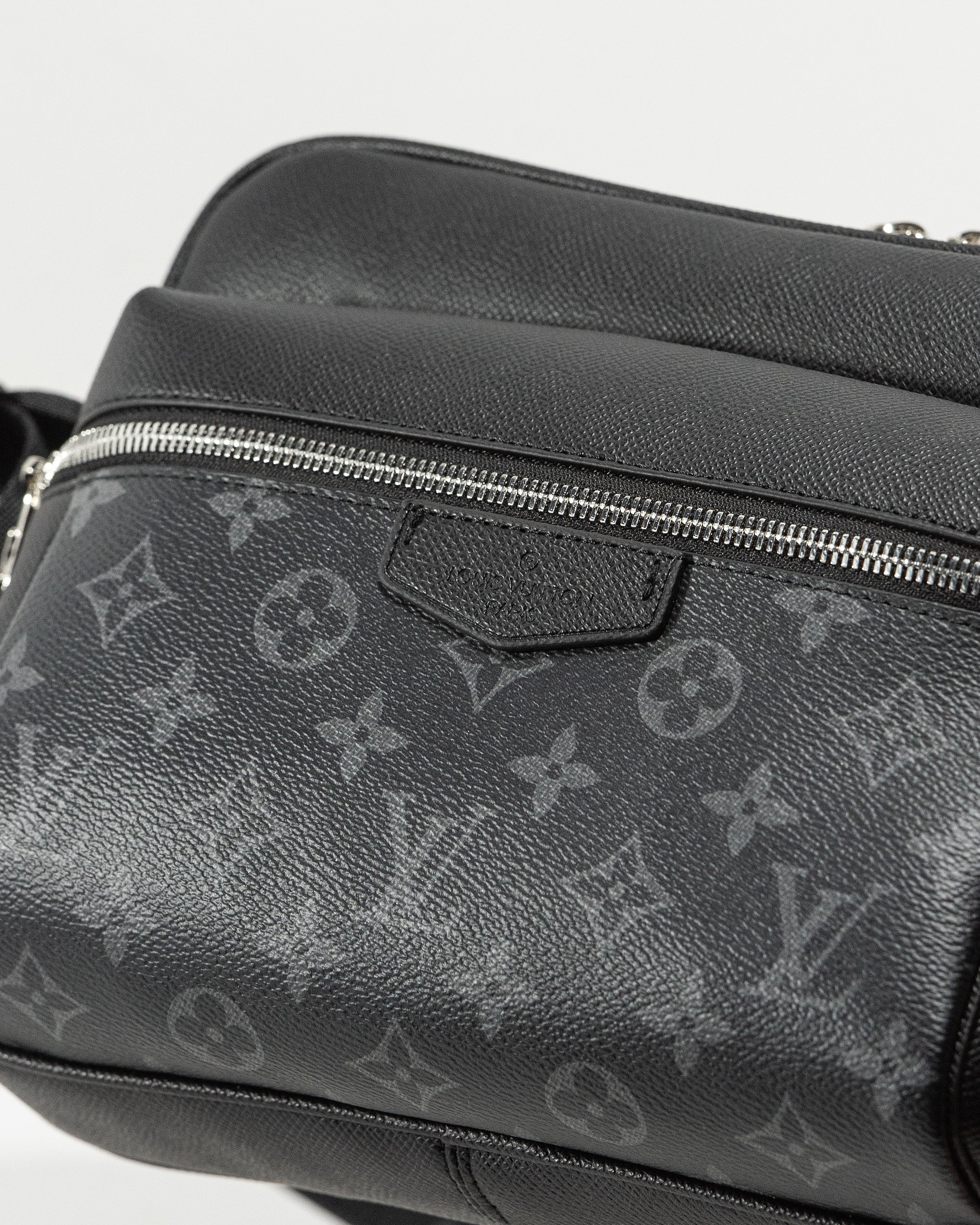 LOUIS VUITTON OUTDOOR TAIGARAMA MONOGRAM ECLIPSE TAIGA BAG