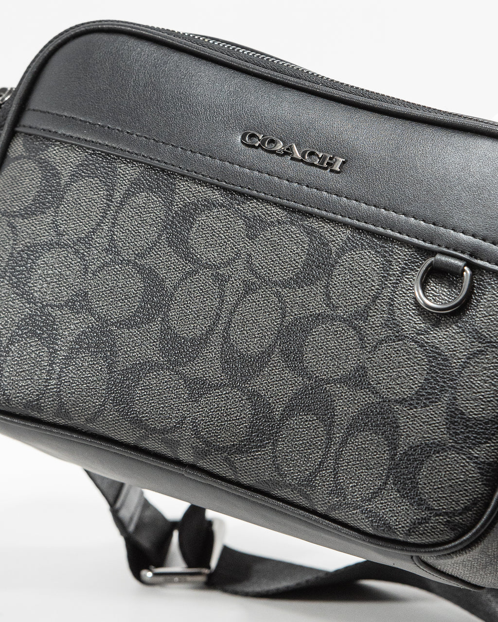 COACH GRAHAM CROSSBODY IN SIGNATURE CANVAS
