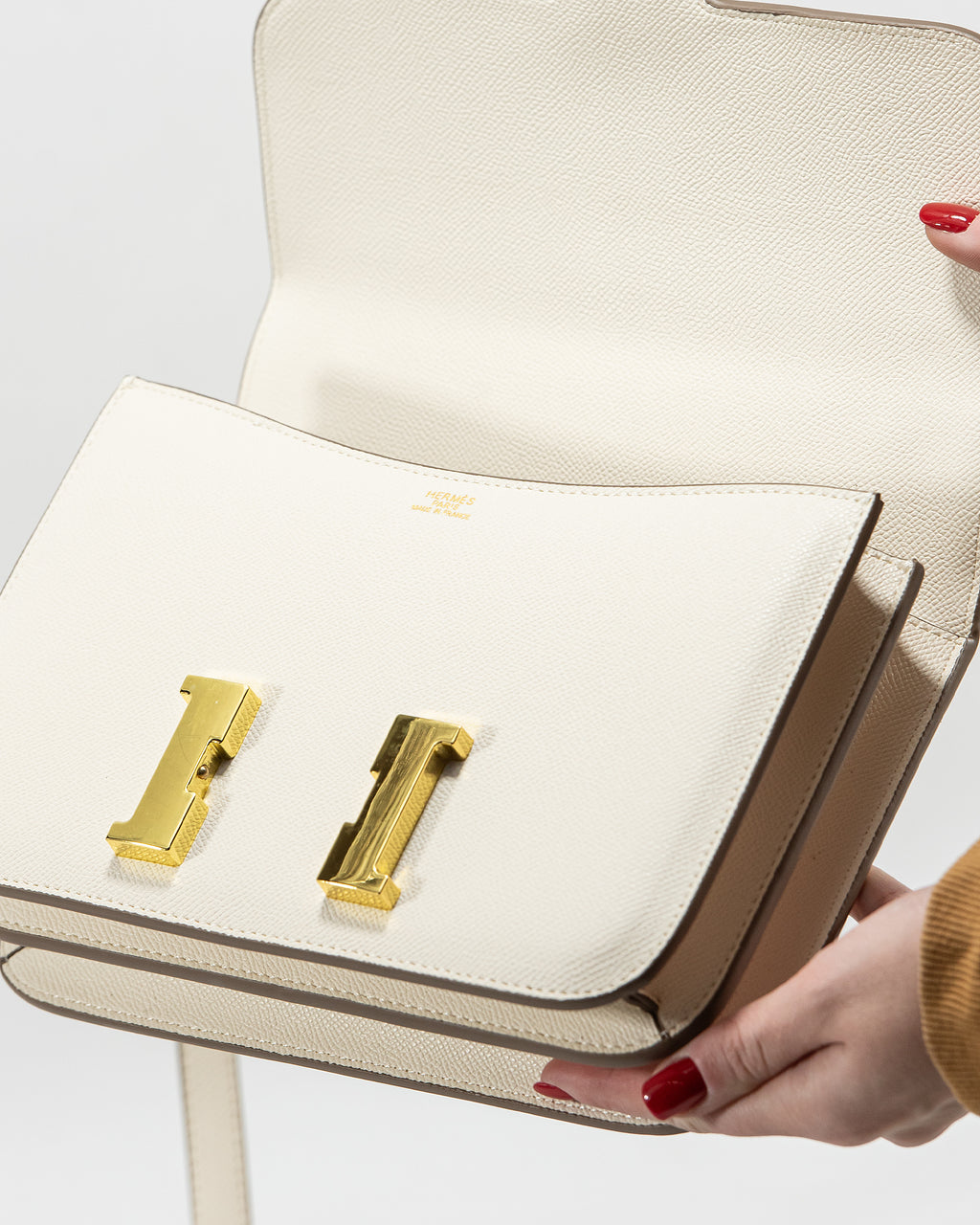 HERMÈS CONSTANCE BAG