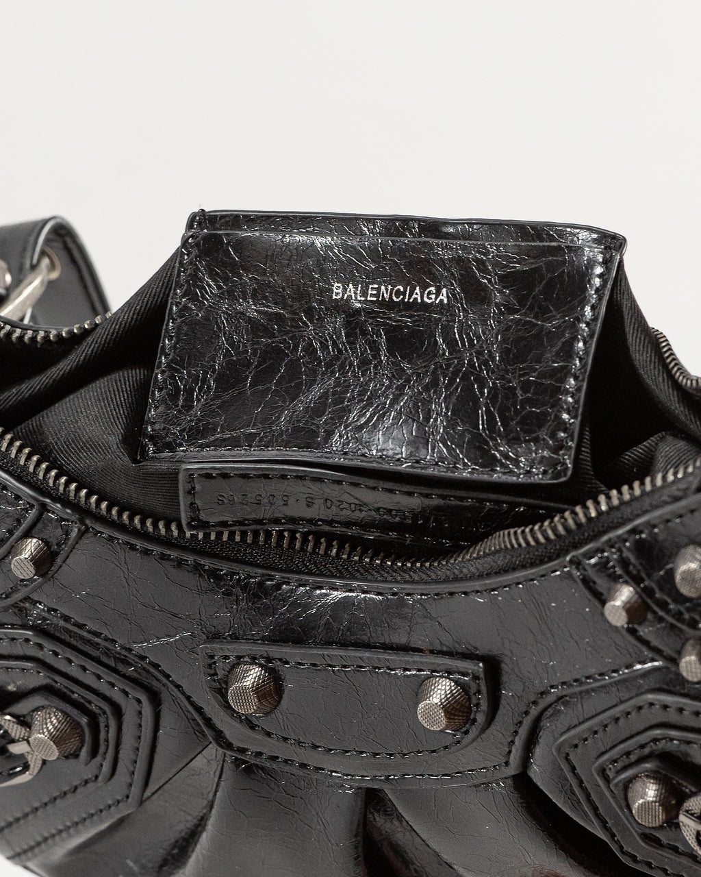 BALENCIAGA LE CAGOLE / SHOULDER BAG IN BLACK
