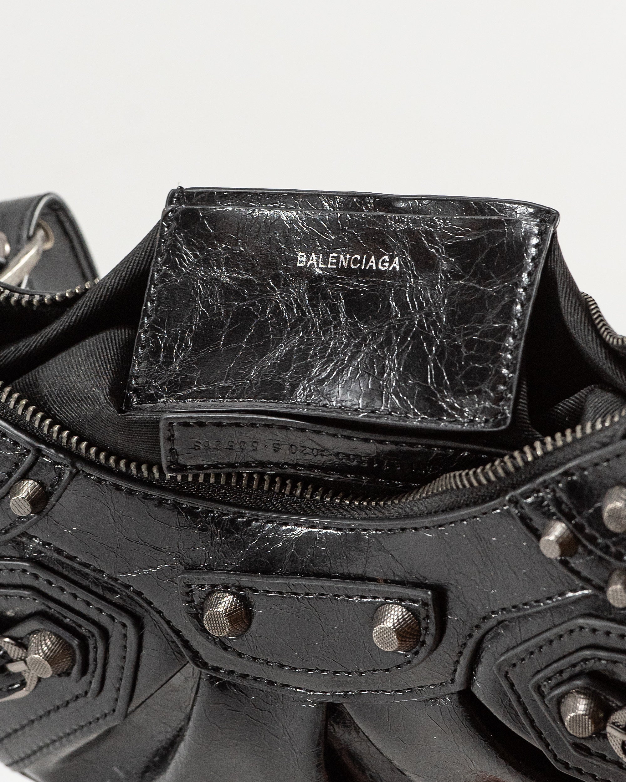 BALENCIAGA LE CAGOLE / SHOULDER BAG IN BLACK