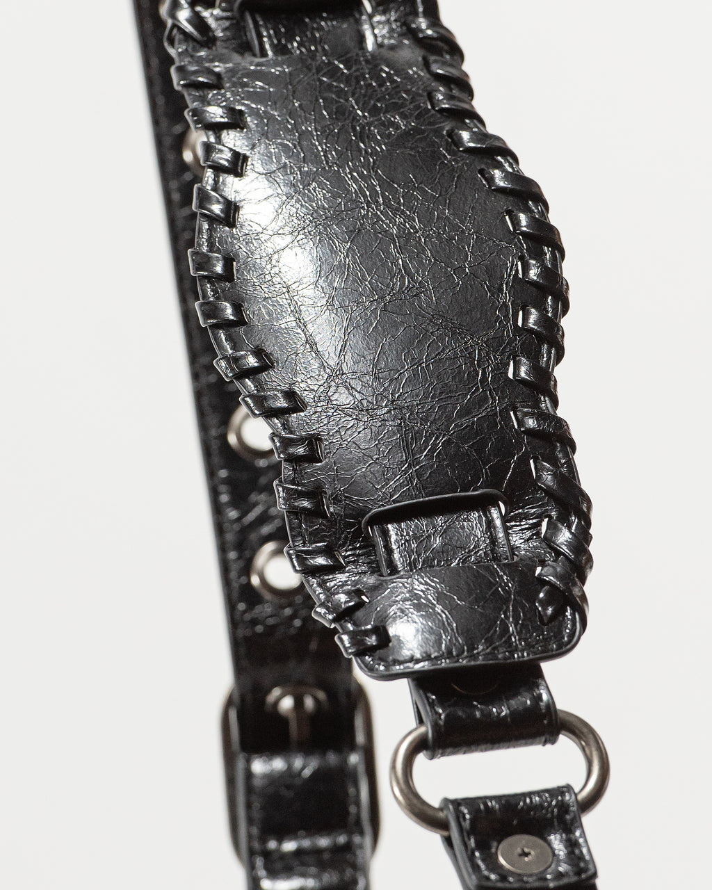 BALENCIAGA LE CAGOLE / SHOULDER BAG IN BLACK