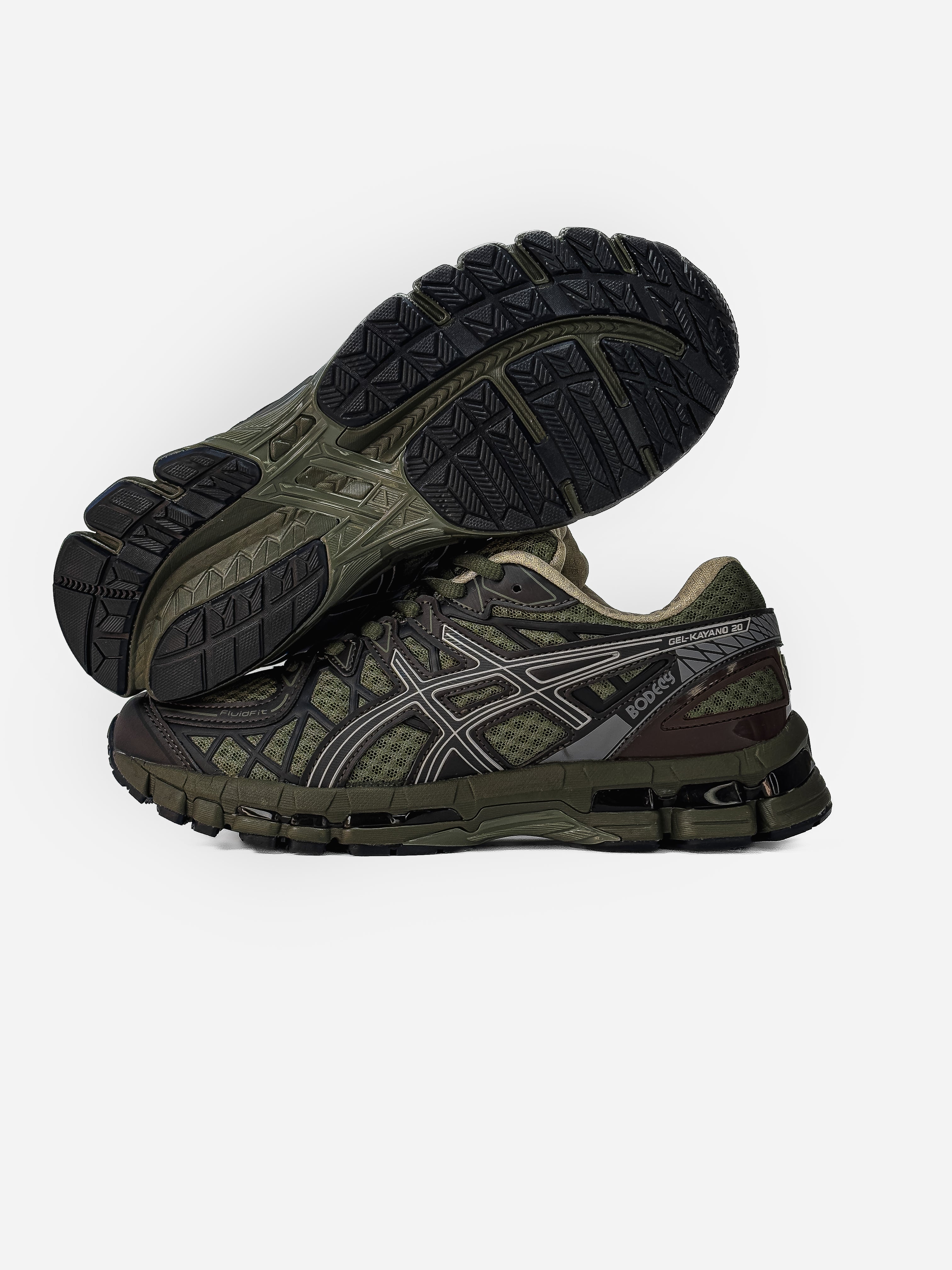 ASICS GEL-KAYANO 20 IN OBSIDIAN GREY