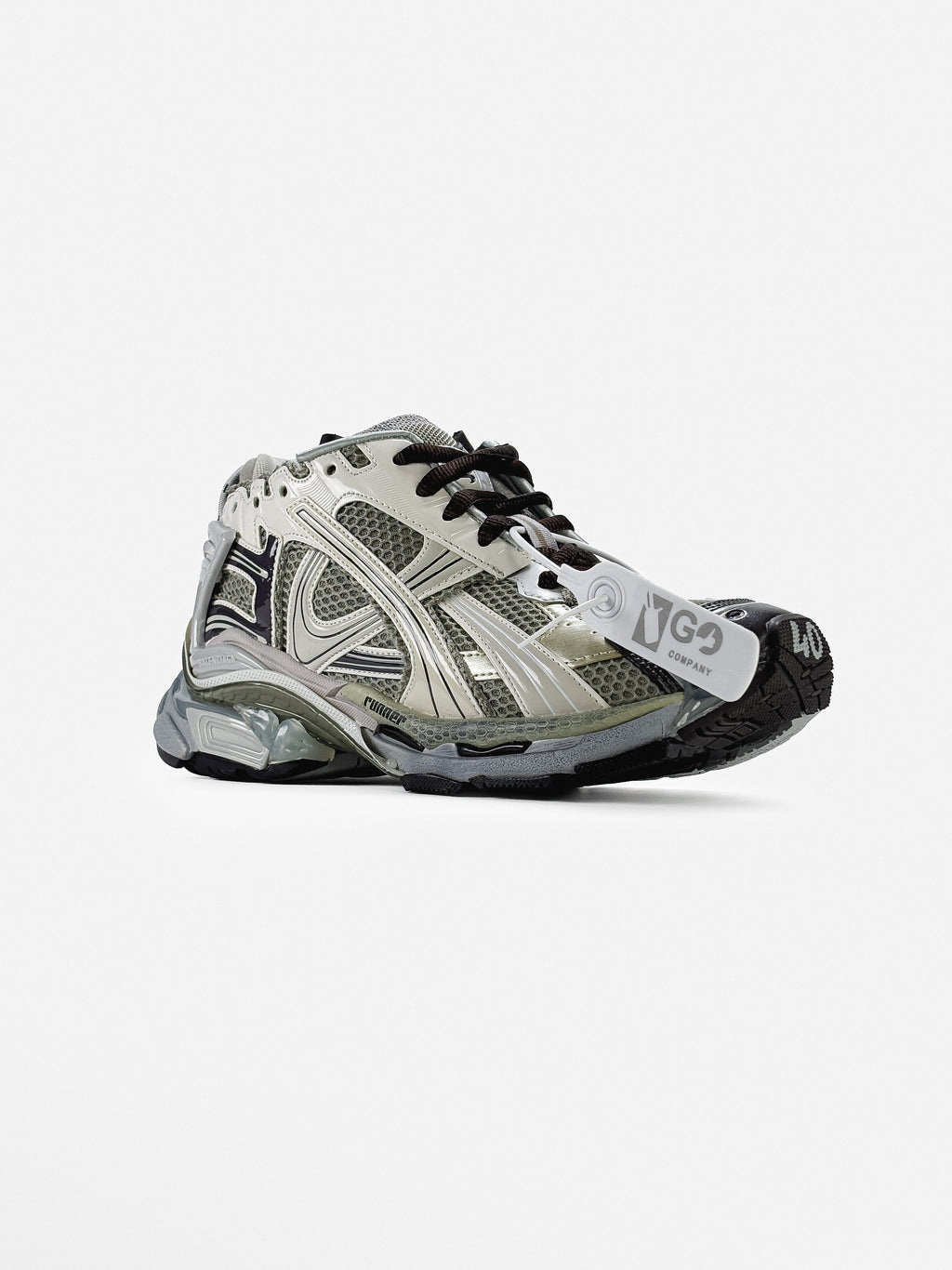 BALENCIAGA RUNNER IN VINTAGE BONE
