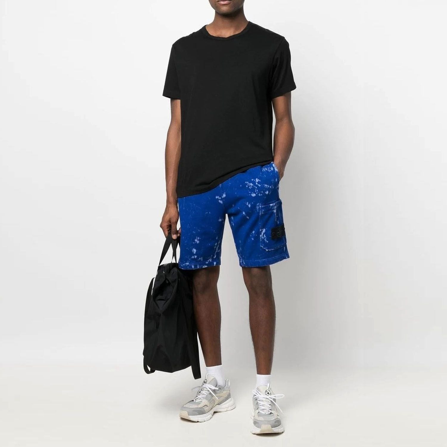 STONE ISLAND OFF DYE SHORTS IN BLUE