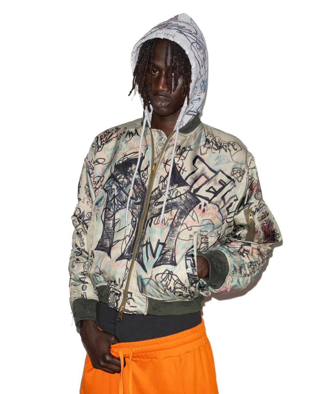 MOWALOLA GRAFFITI BOMBER