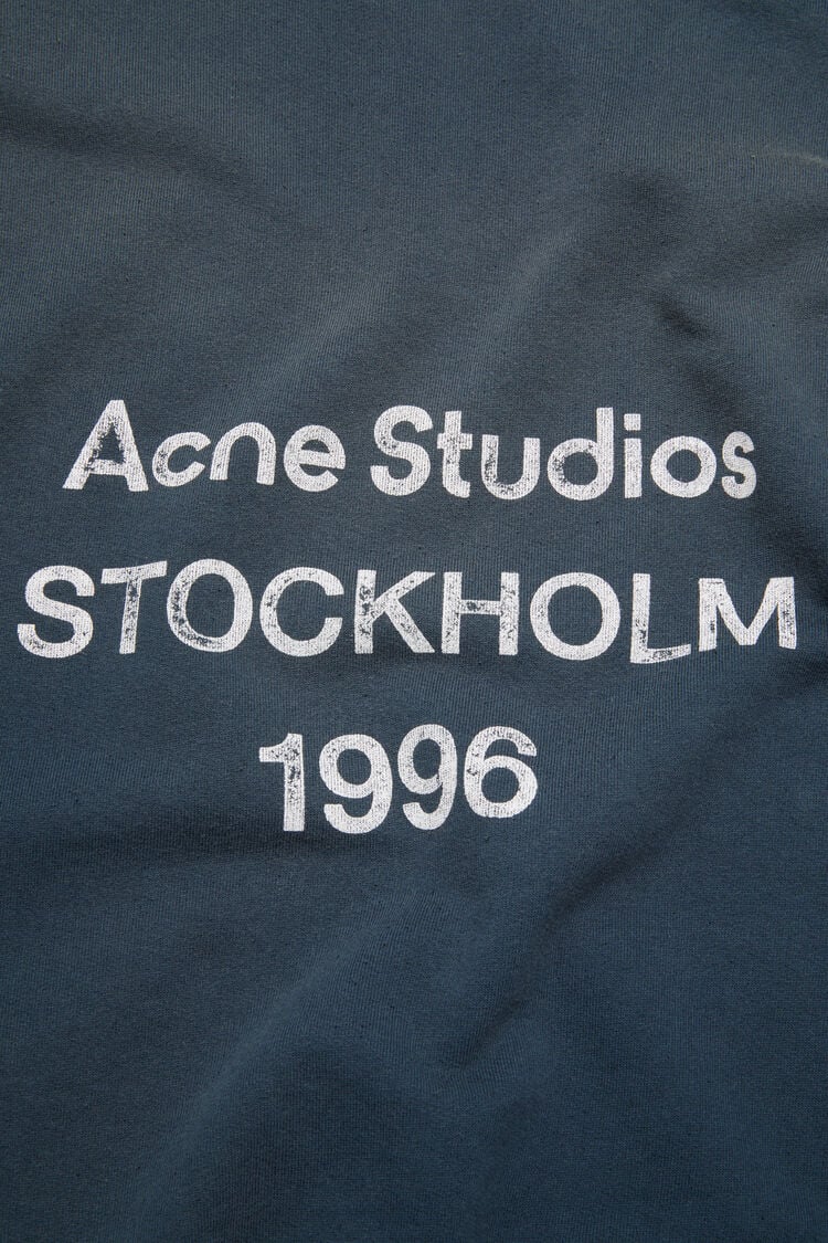 ACNE STUDIOS FLEECE LOGO HOODIE IN DEEP BLUE