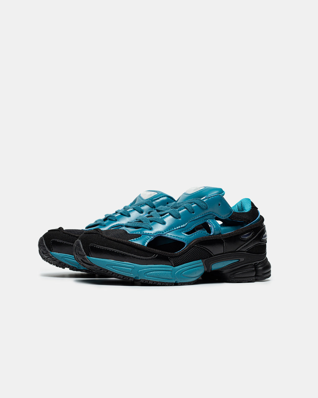 RAF SIMONS X ADIDAS REPLICANT OZWEEGO 'BLACK COLONIAL BLUE'