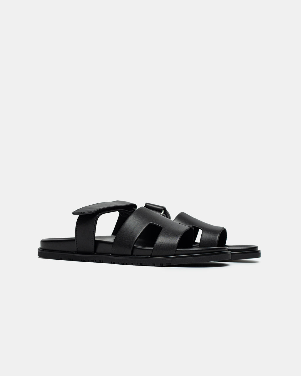 HERMÈS CHYPRE SANDAL IN BLACK