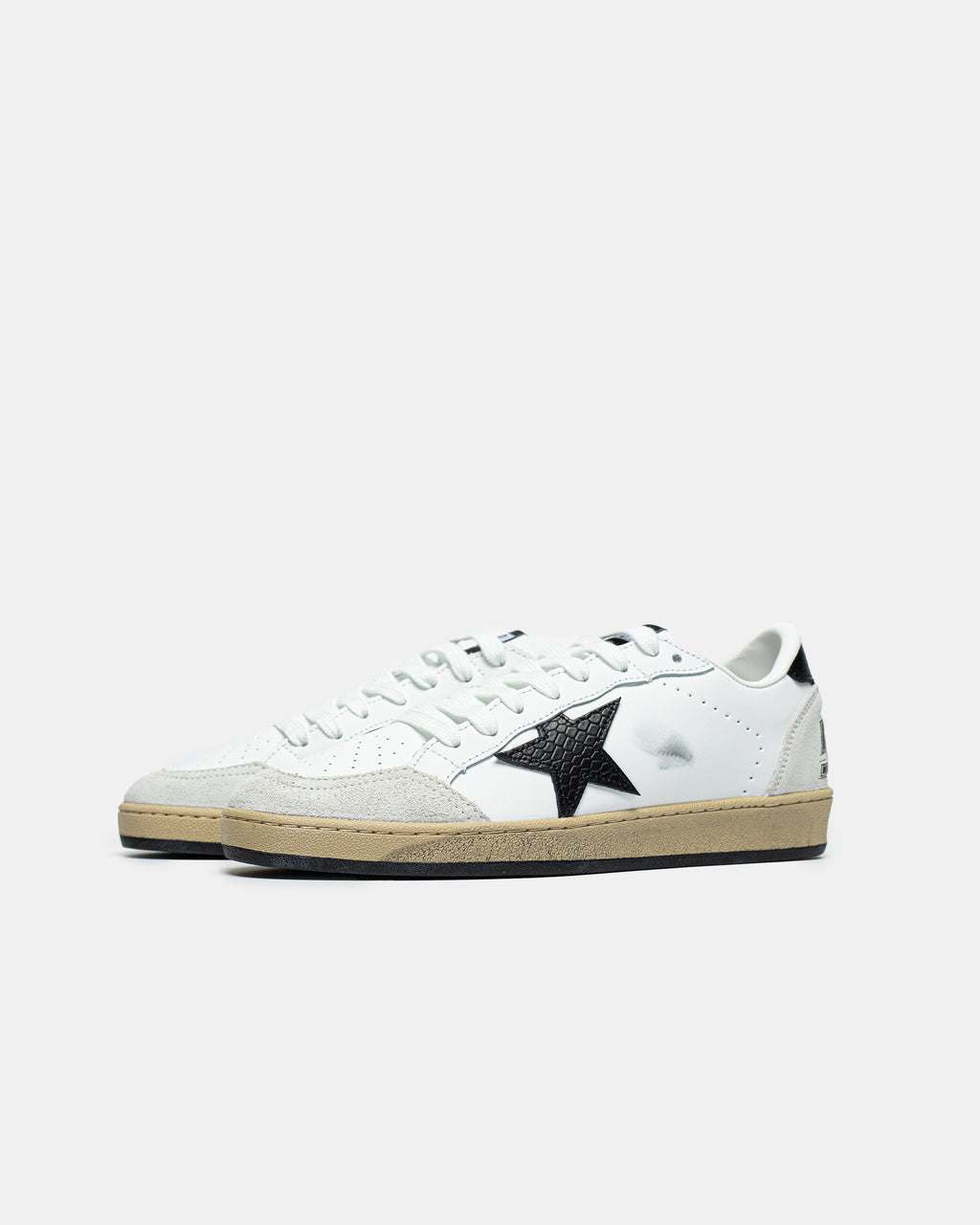 GOLDEN GOOSE BALL STAR 'WHITE BLACK'