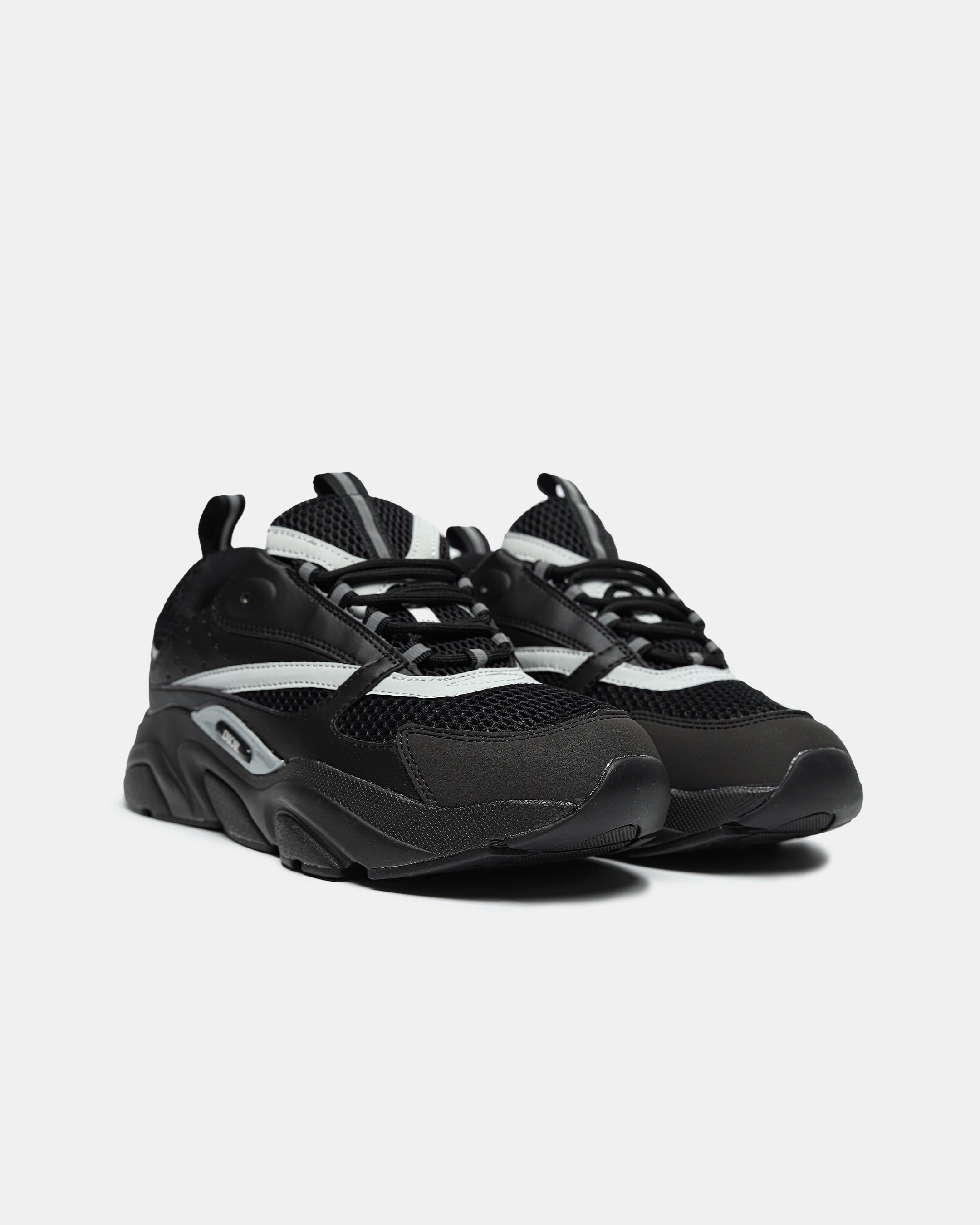 DIOR B22 SNEAKER IN 'BLACK REFLECTIVE'