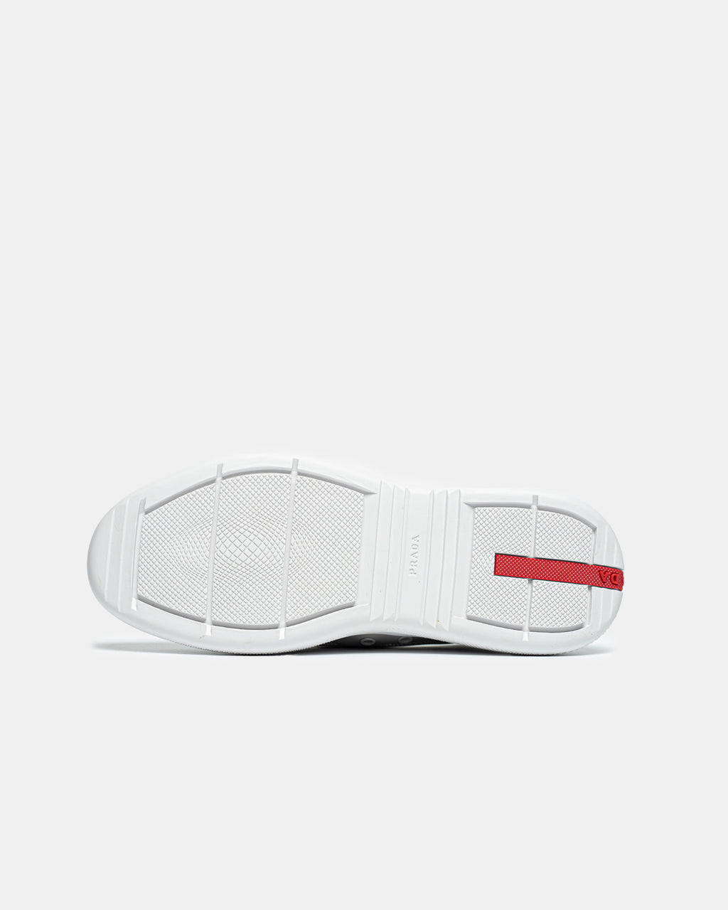 PRADA AMERICA'S CUP IN WHITE SAND