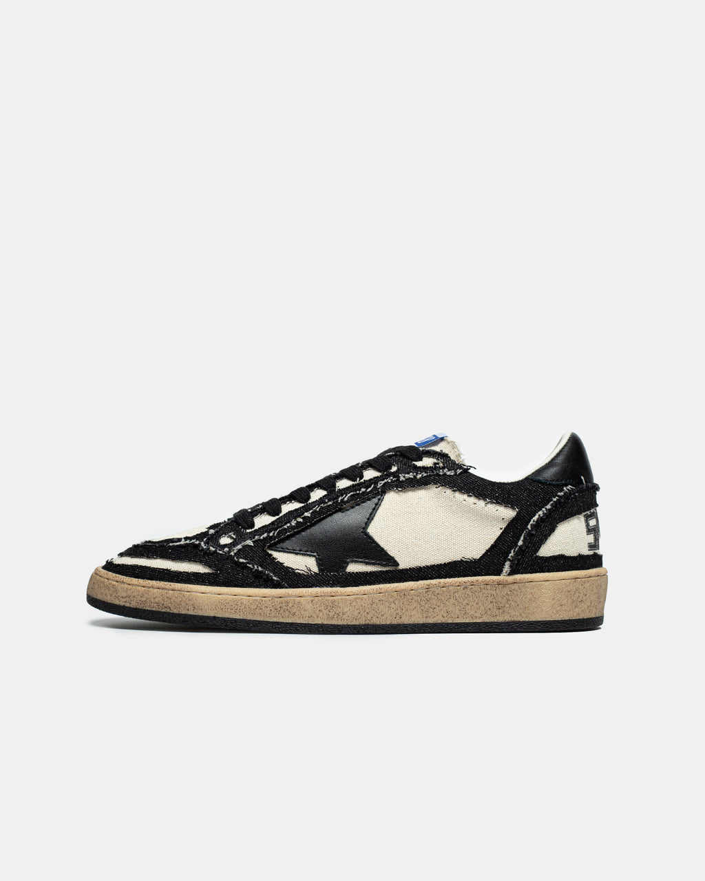 GOLDEN GOOSE BALL STAR IN BLACK/WHITE