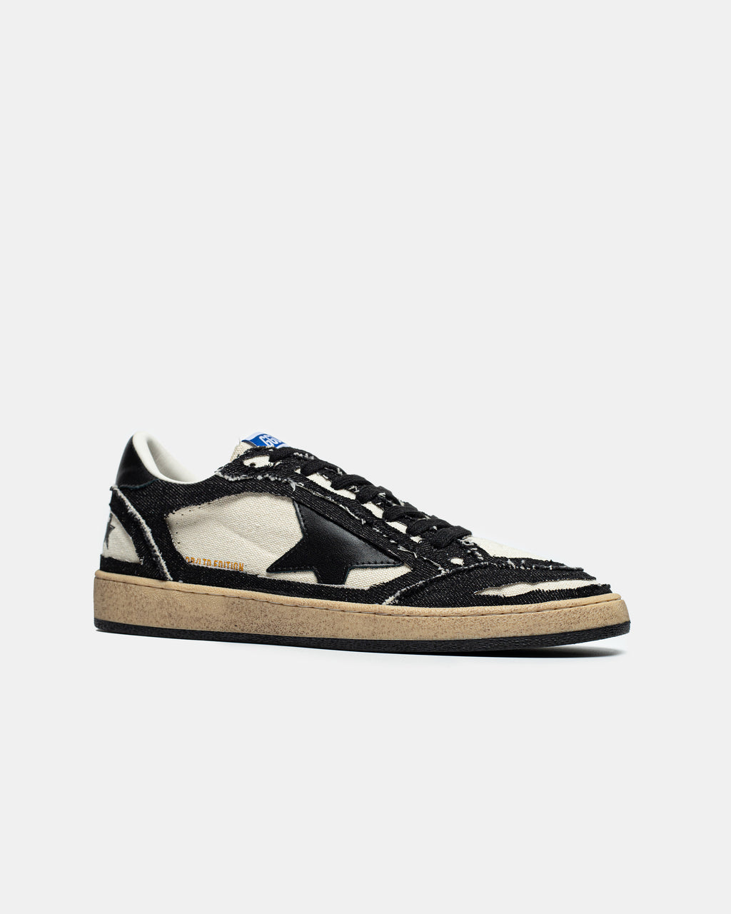 GOLDEN GOOSE BALL STAR IN BLACK/WHITE