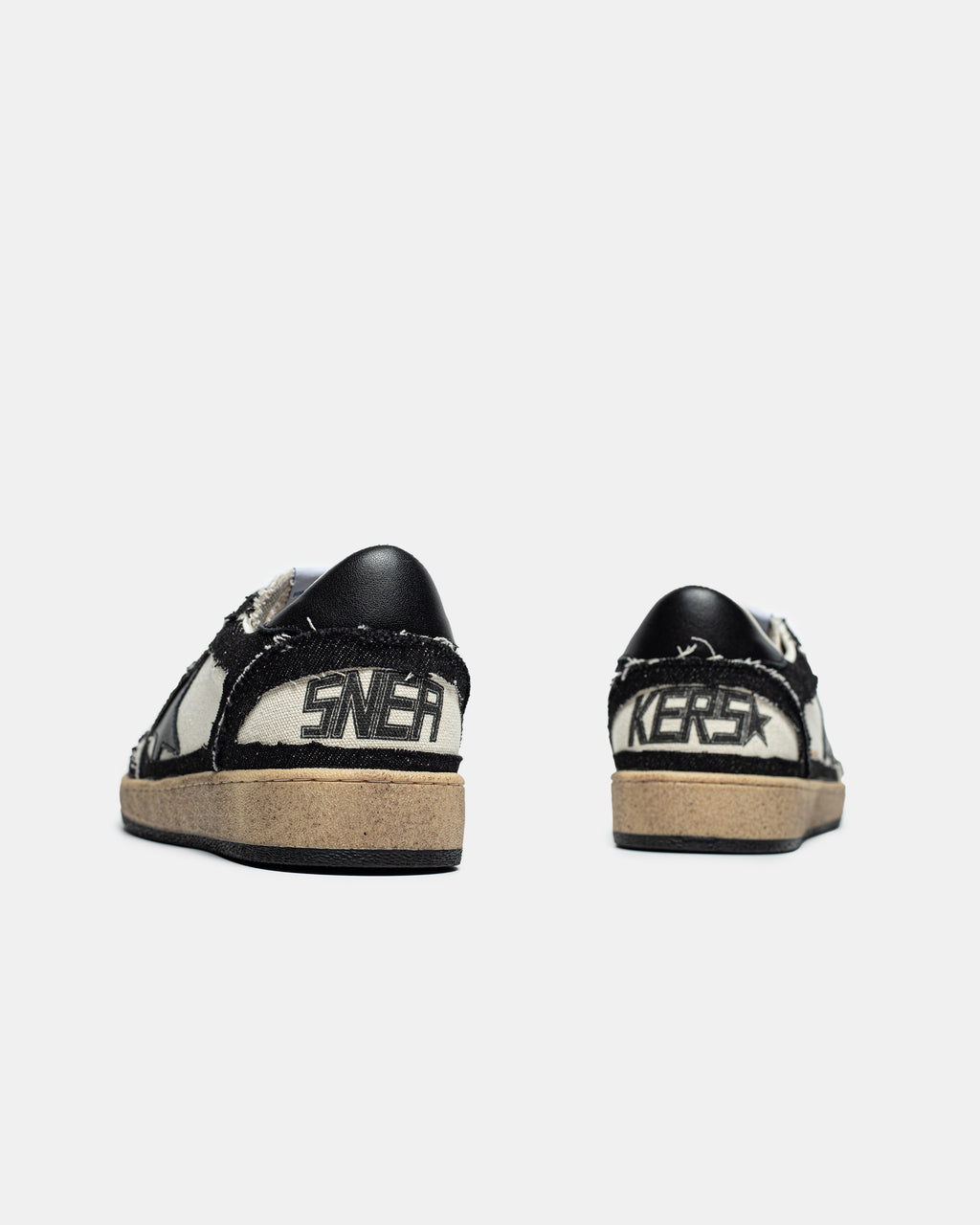 GOLDEN GOOSE BALL STAR IN BLACK/WHITE