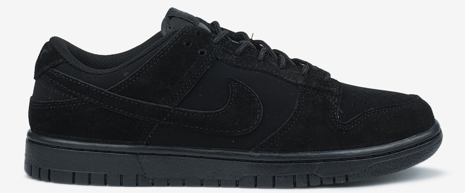 NIKE DUNK LOW PRO SB 'TRIPLE BLACK'