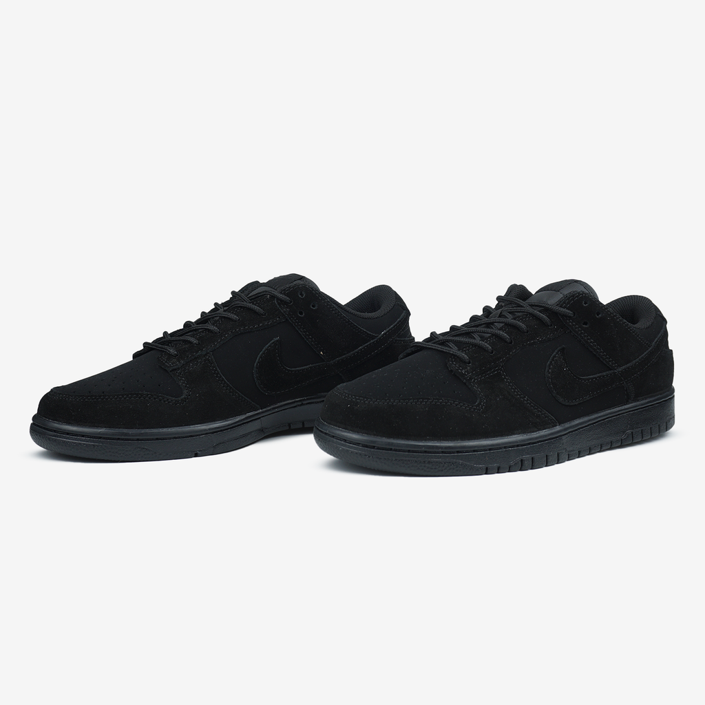 NIKE DUNK LOW PRO SB 'TRIPLE BLACK'